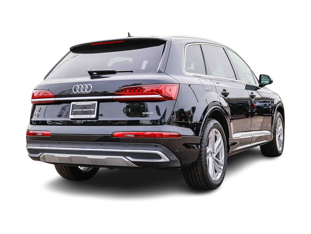 Thumbnail: 2022 Audi Q7 - 16
