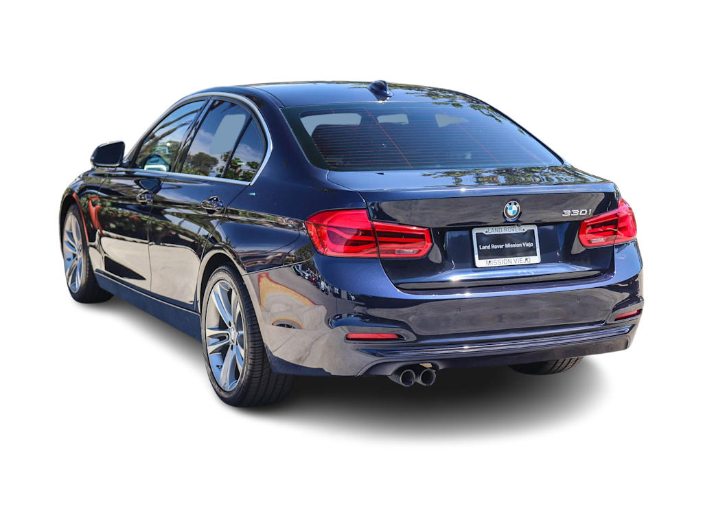 Thumbnail: 2017 BMW 3 Series - 3