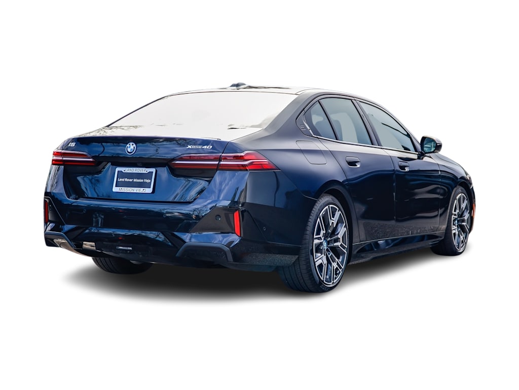 Thumbnail: 2025 BMW i5 - 18