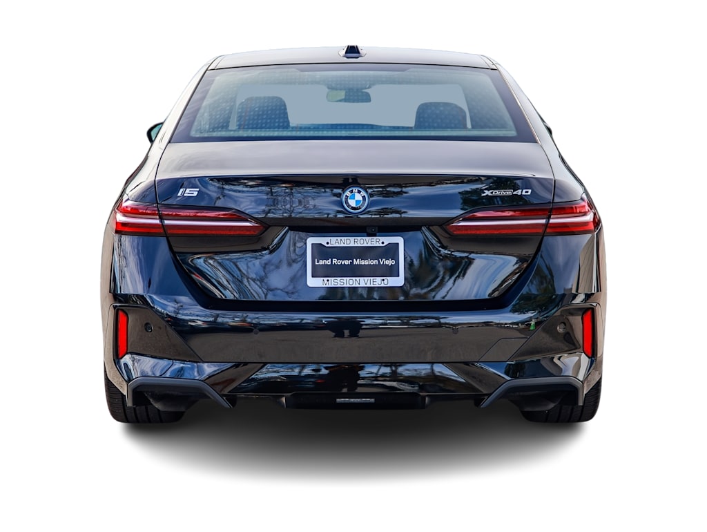 Thumbnail: 2025 BMW i5 - 19