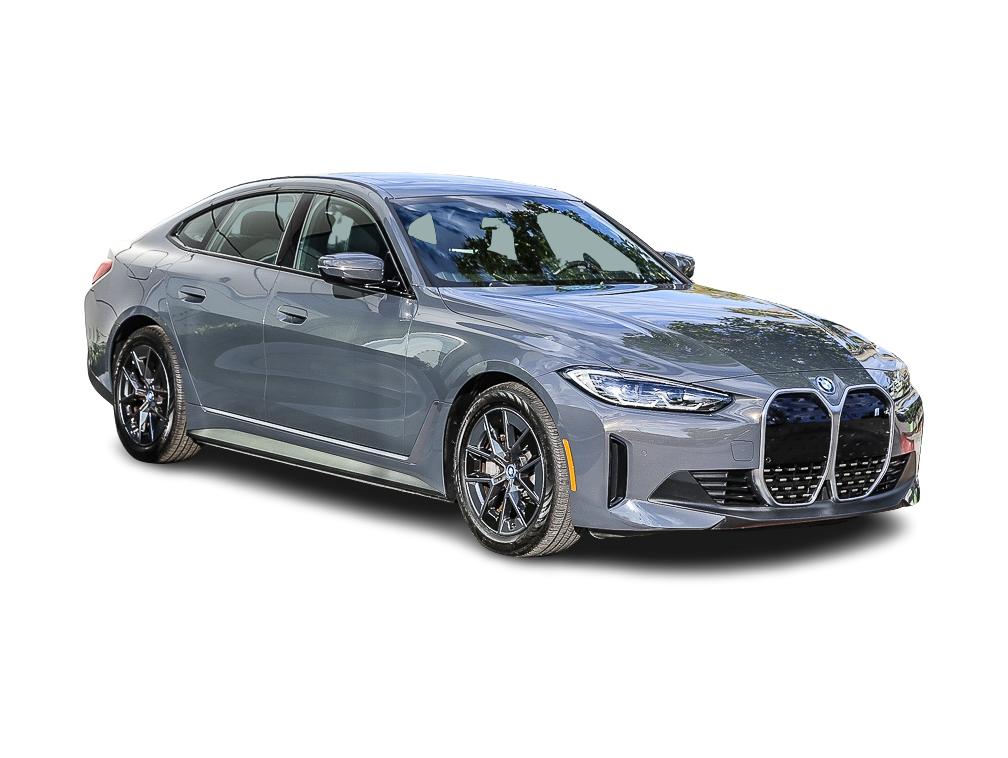 Thumbnail: 2022 BMW i4 - 15