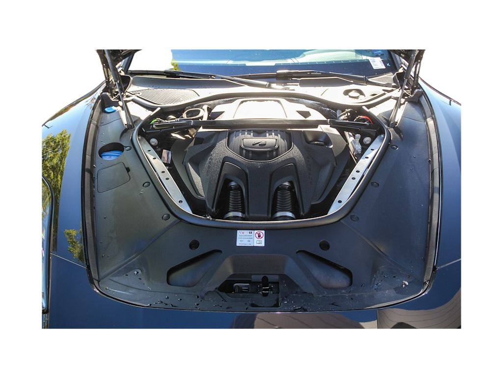 Thumbnail: 2025 Porsche Panamera - 26