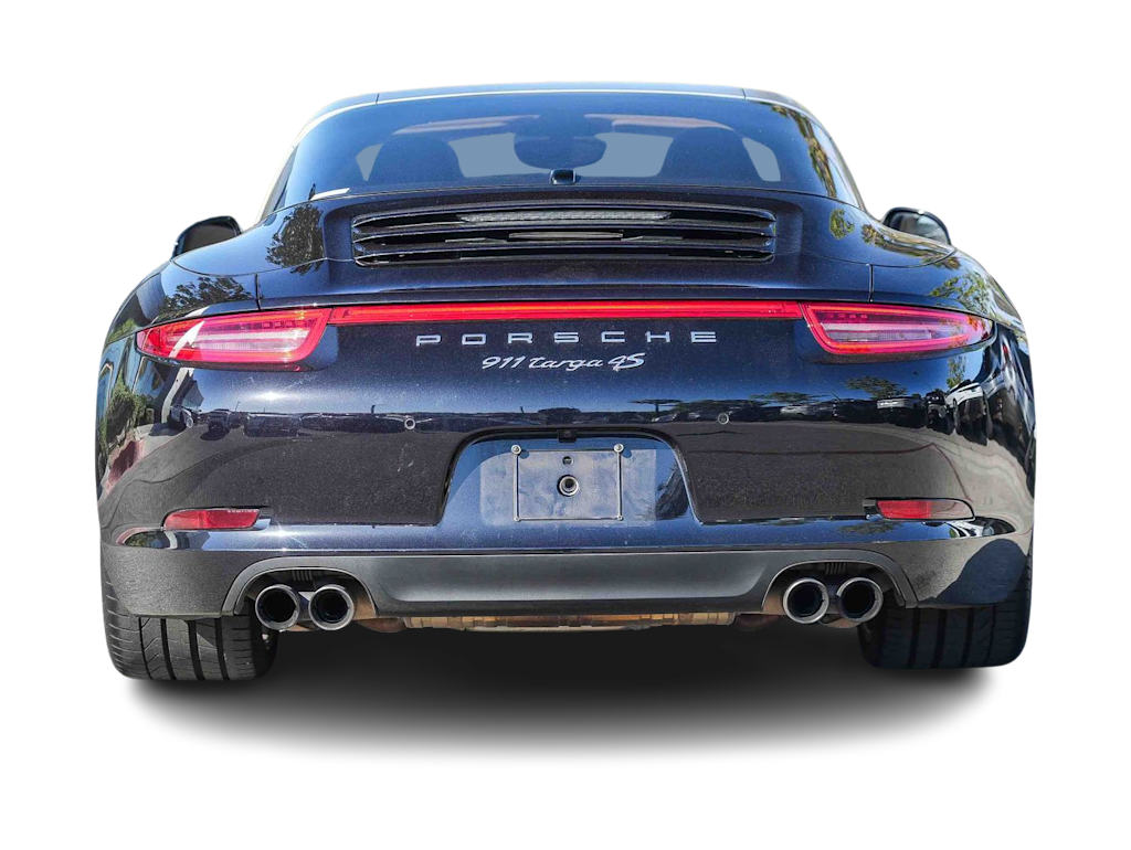 Thumbnail: 2015 Porsche 911 - 4