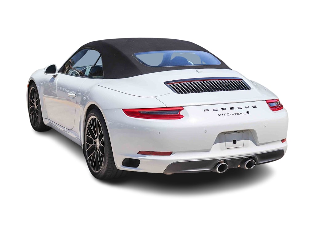 Thumbnail: 2017 Porsche 911 - 3
