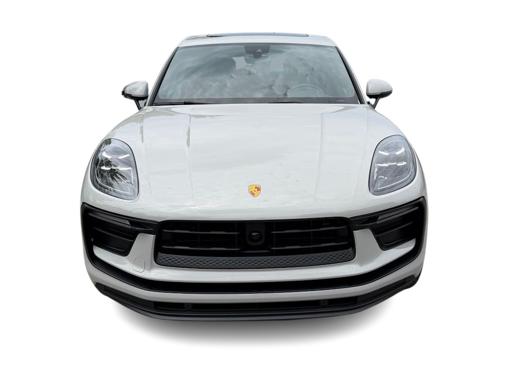 Thumbnail: 2022 Porsche Macan - 6