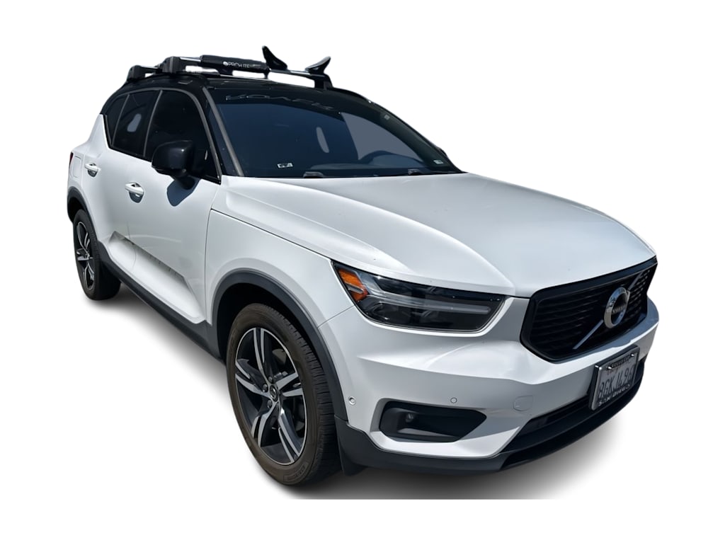 Thumbnail: 2019 Volvo XC40 - 16