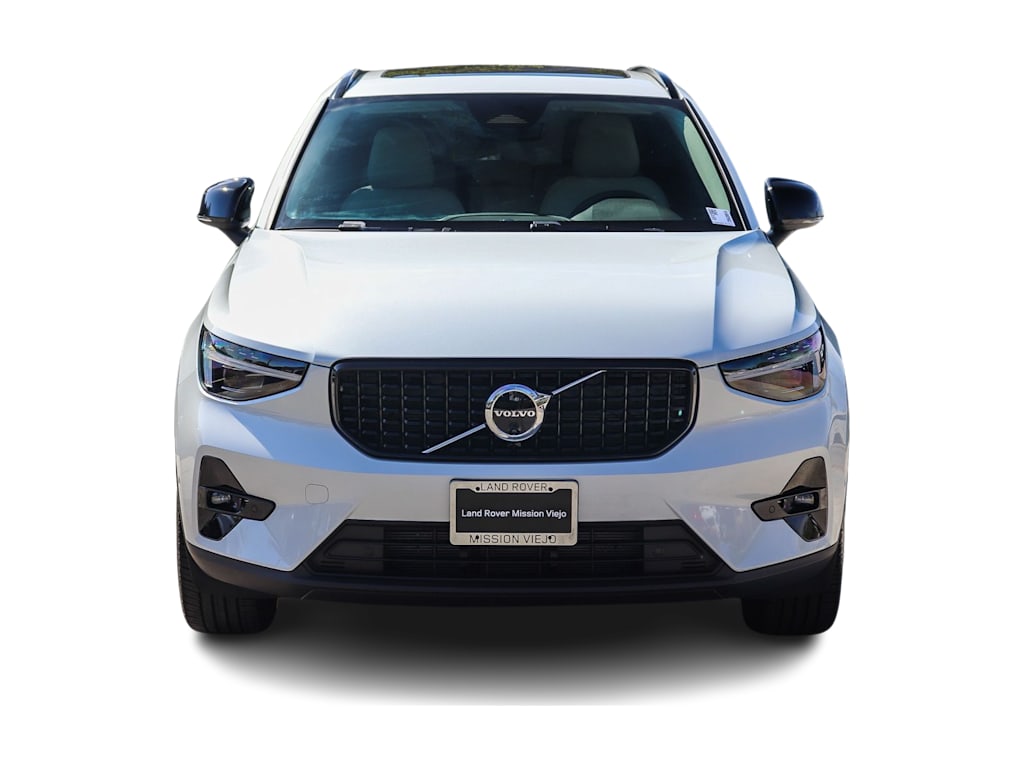 Thumbnail: 2026 Volvo XC40 - 5