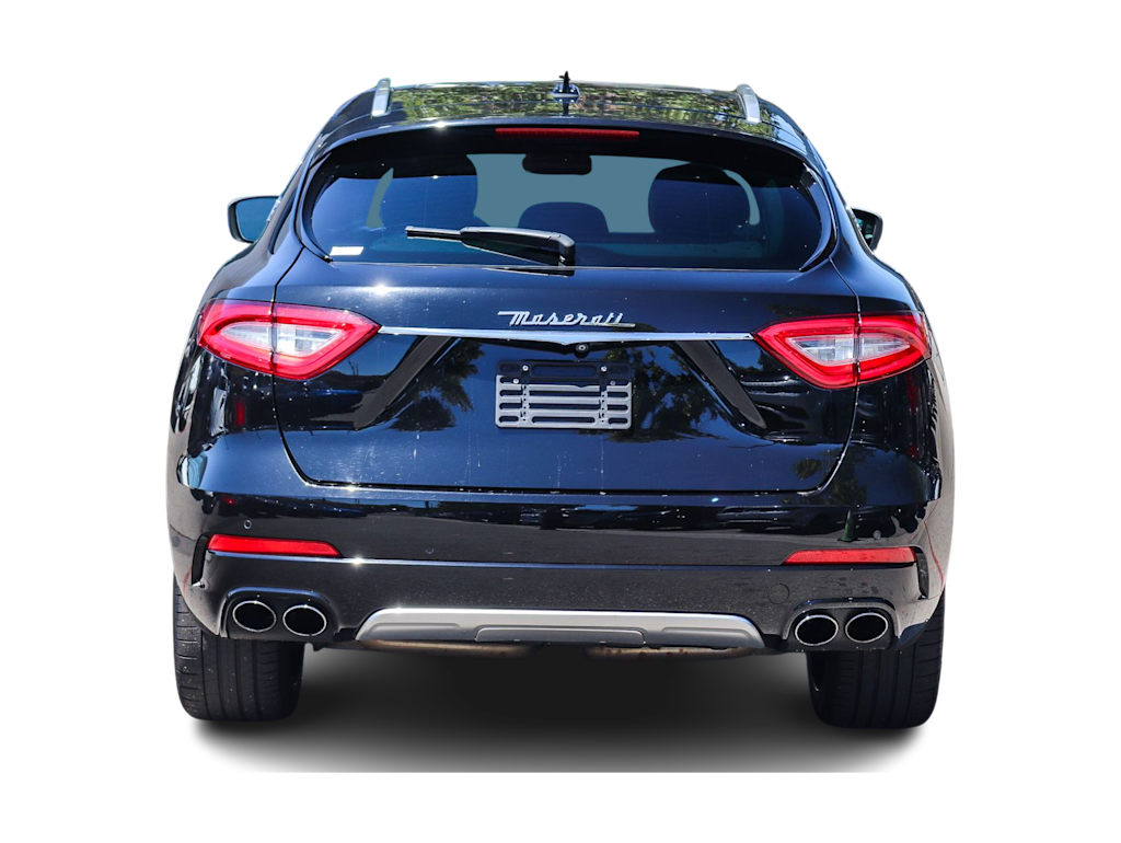 Thumbnail: 2017 Maserati Levante - 4