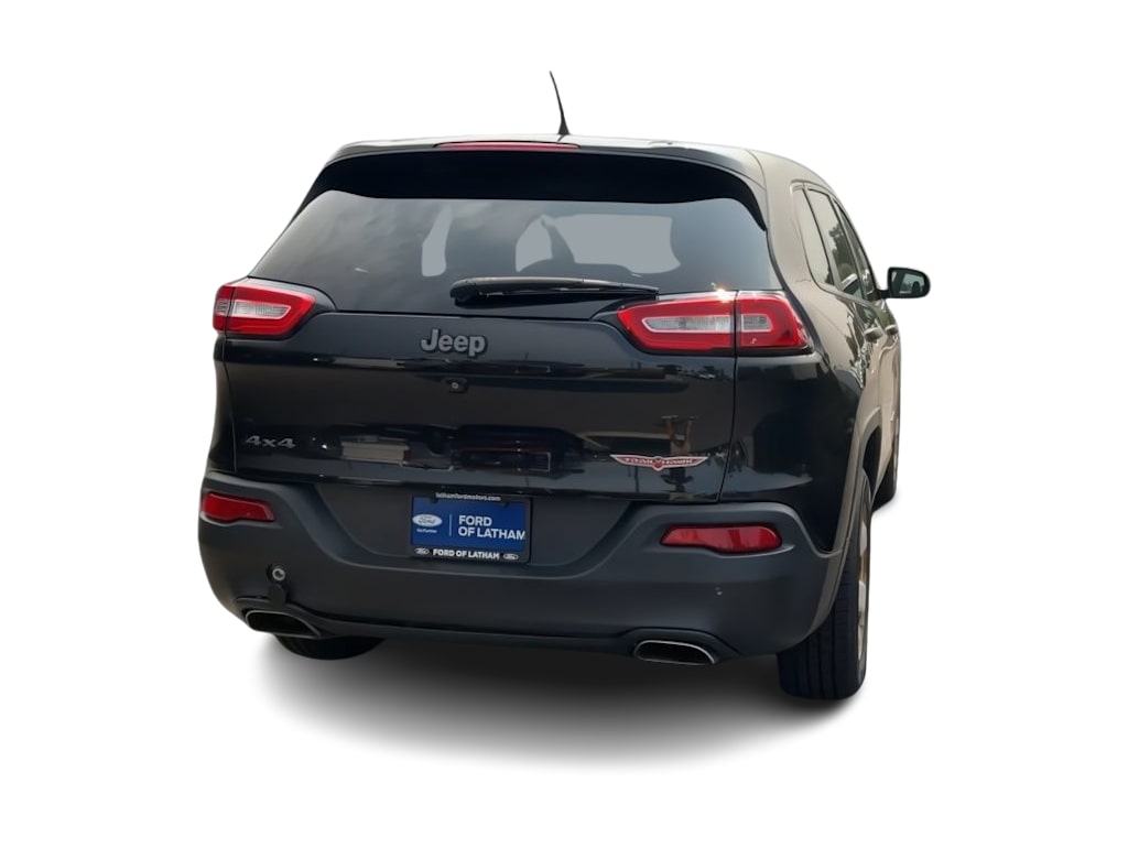 Thumbnail: 2016 Jeep Cherokee - 22