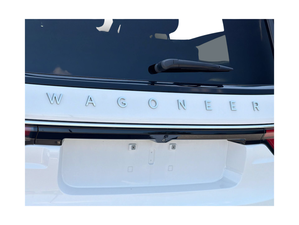 Thumbnail: 2022 Jeep Wagoneer - 5