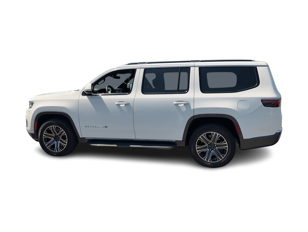 Thumbnail: 2022 Jeep Wagoneer - 21