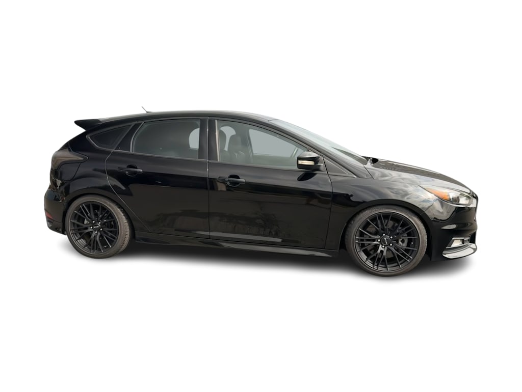 Thumbnail: 2018 Ford Focus - 23