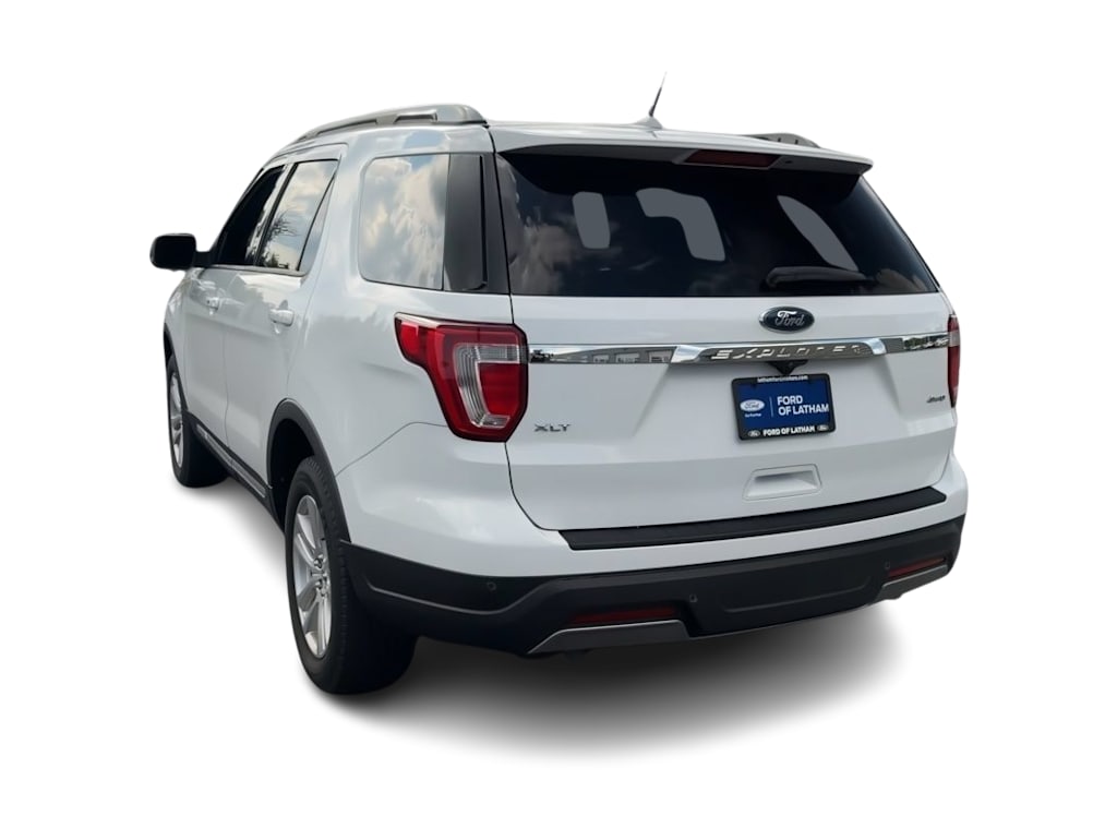 Thumbnail: 2019 Ford Explorer - 4