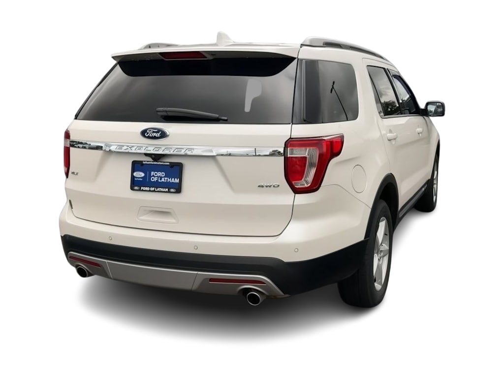 Thumbnail: 2017 Ford Explorer - 22
