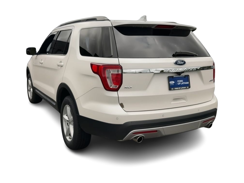 Thumbnail: 2017 Ford Explorer - 4