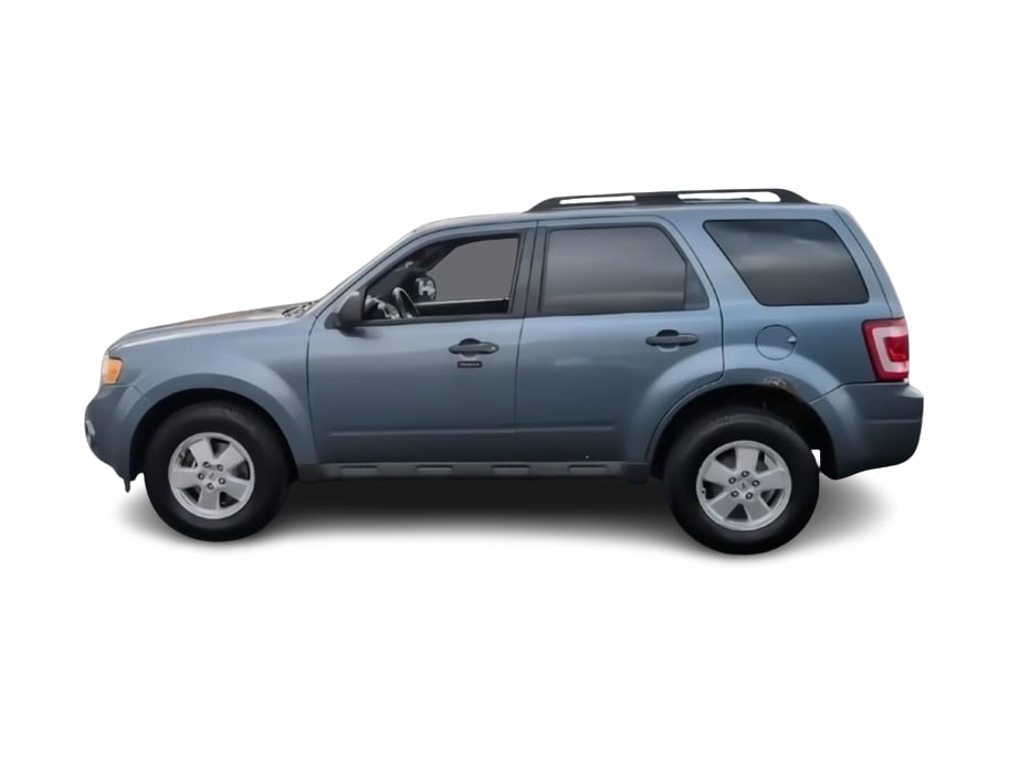Thumbnail: 2011 Ford Escape - 22