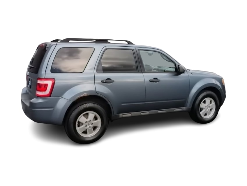 Thumbnail: 2011 Ford Escape - 23
