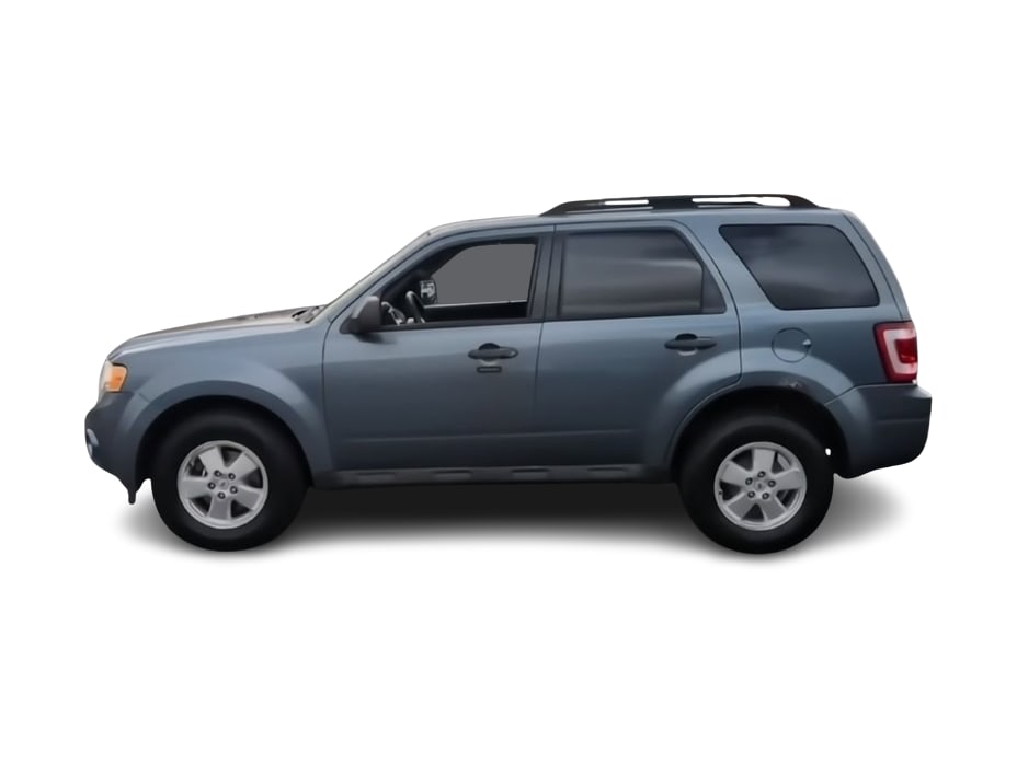 Thumbnail: 2011 Ford Escape - 3