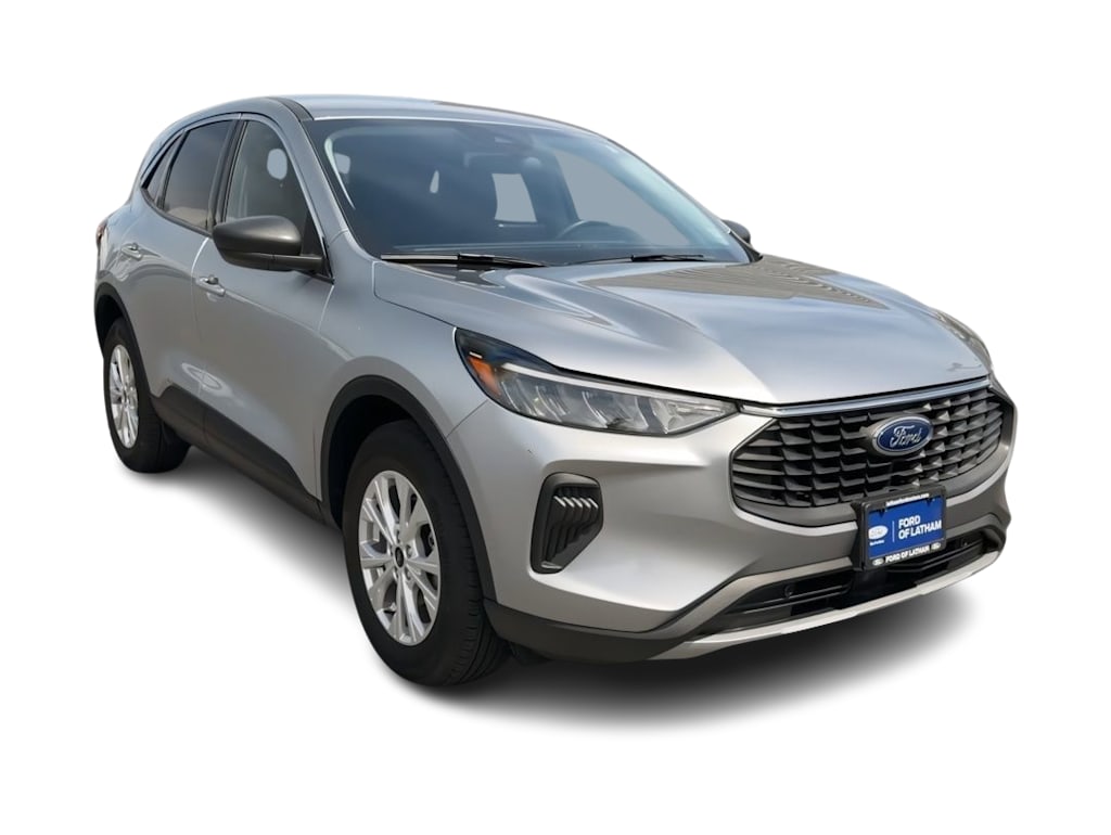 Thumbnail: 2023 Ford Escape - 20