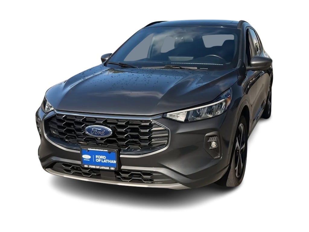 Thumbnail: 2023 Ford Escape - 5