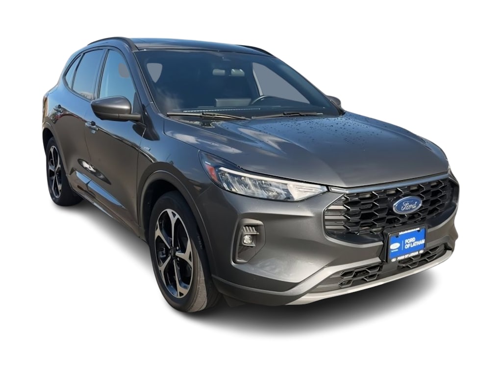 Thumbnail: 2023 Ford Escape - 20
