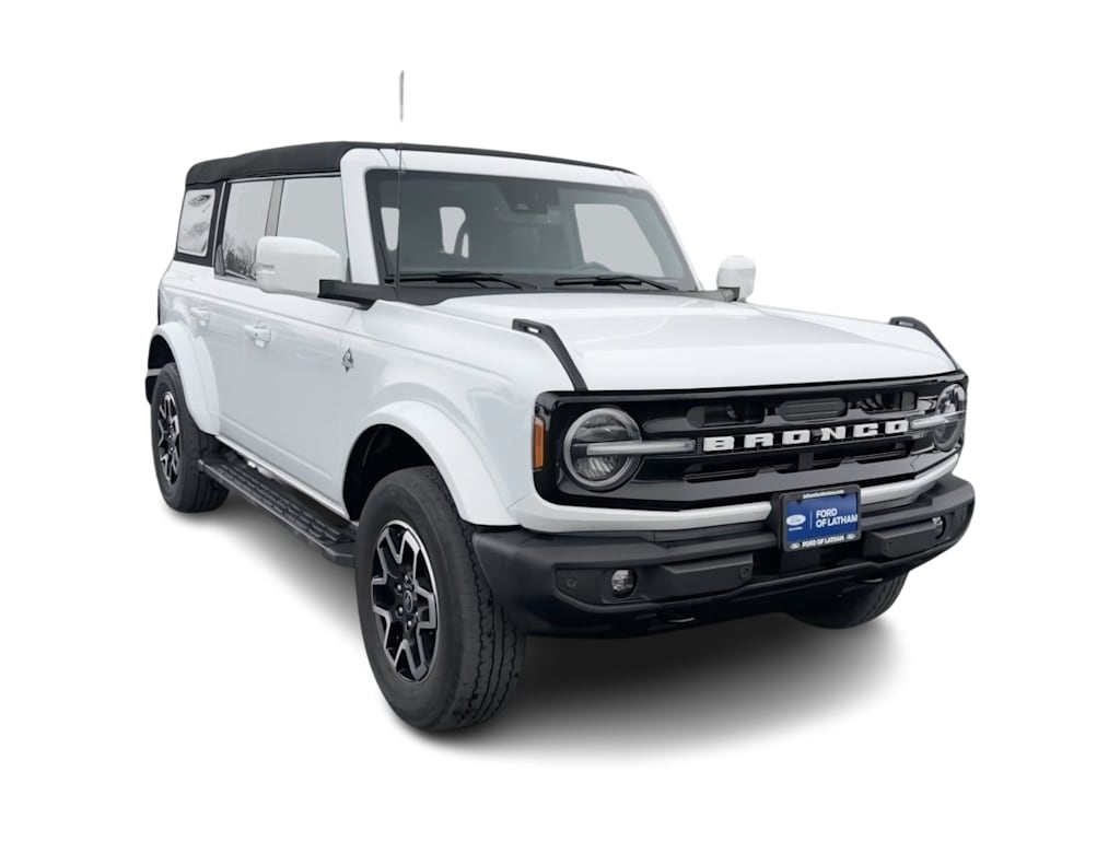 Thumbnail: 2023 Ford Bronco - 17