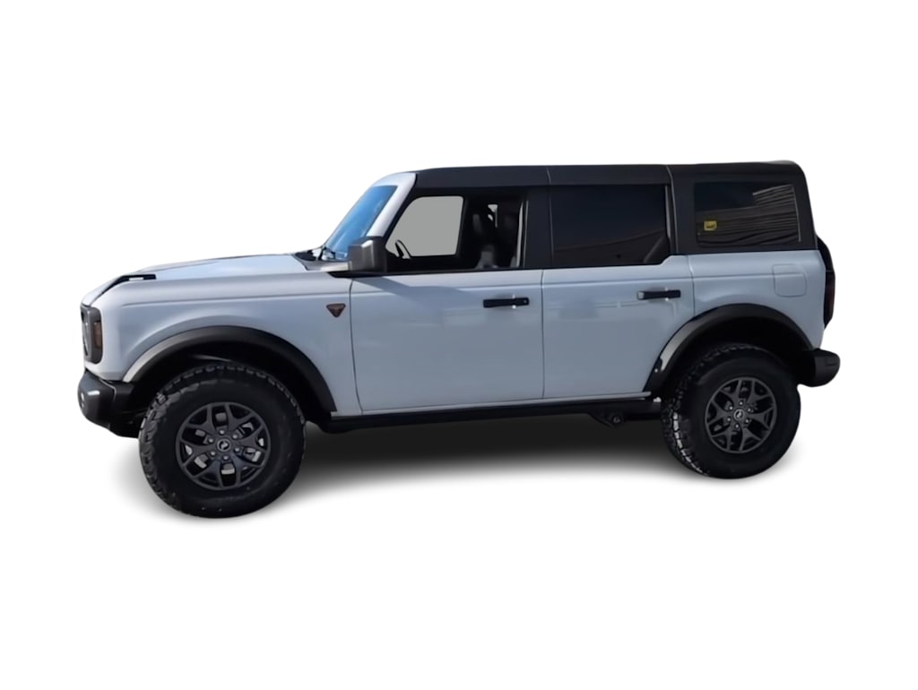 Thumbnail: 2025 Ford Bronco - 3