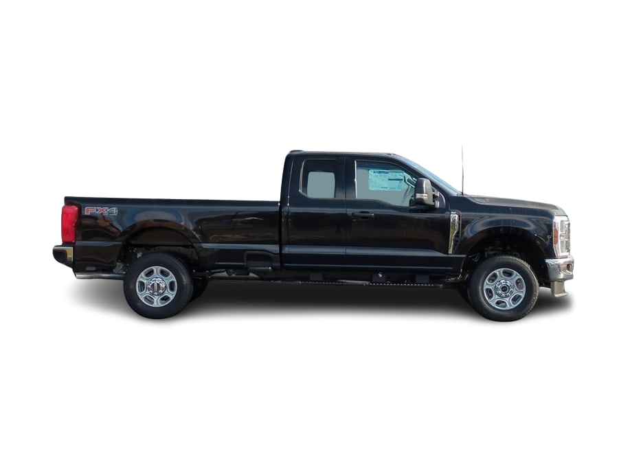 2025 Ford F-350 XLT 22