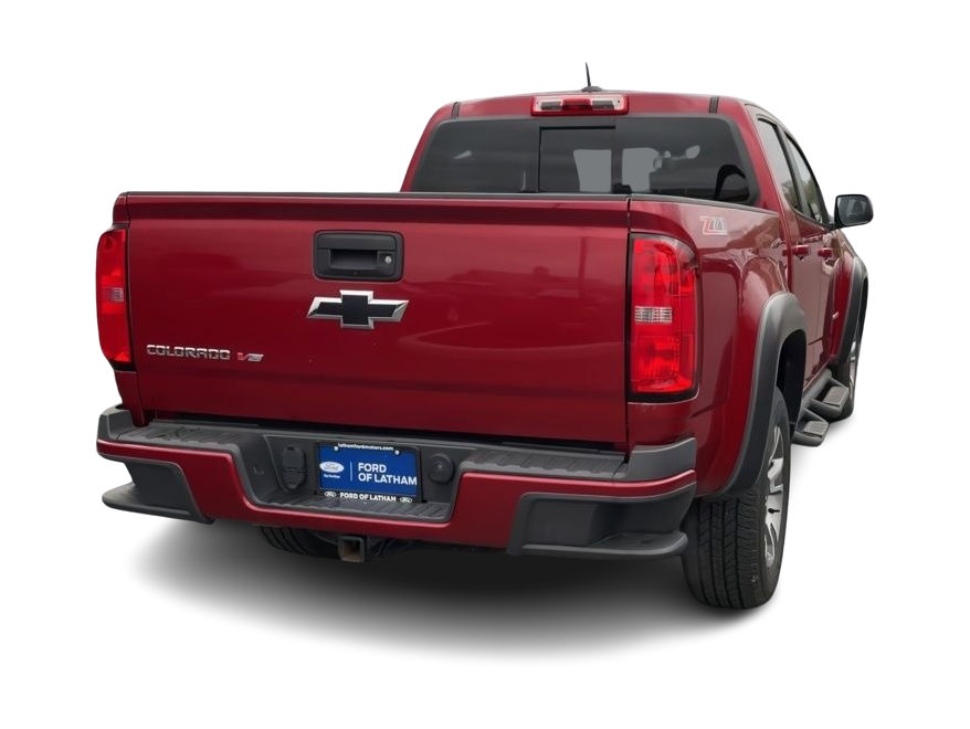 Thumbnail: 2017 Chevrolet Colorado - 22