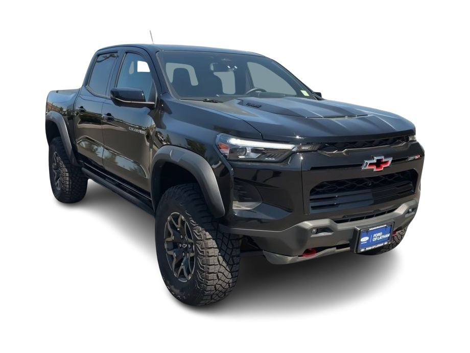 Thumbnail: 2025 Chevrolet Colorado - 18