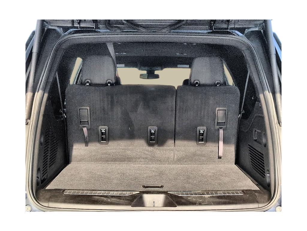 Thumbnail: 2022 Chevrolet Suburban - 36