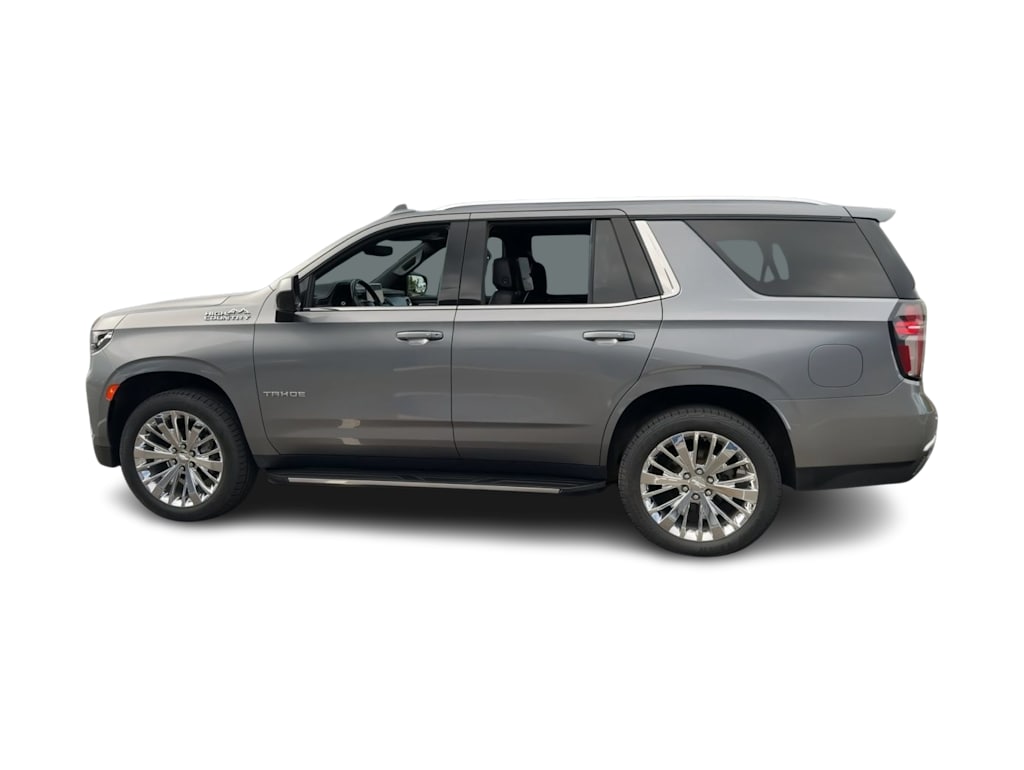 Thumbnail: 2021 Chevrolet Tahoe - 21