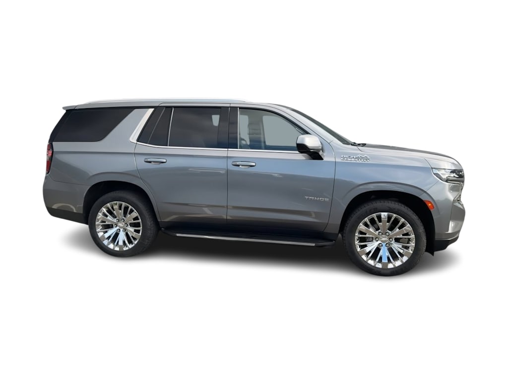 Thumbnail: 2021 Chevrolet Tahoe - 24