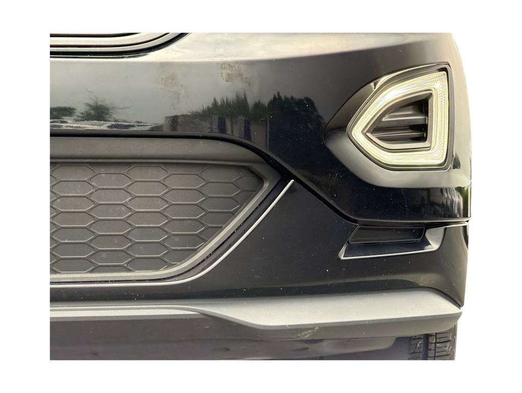Thumbnail: 2018 Ford Edge - 17