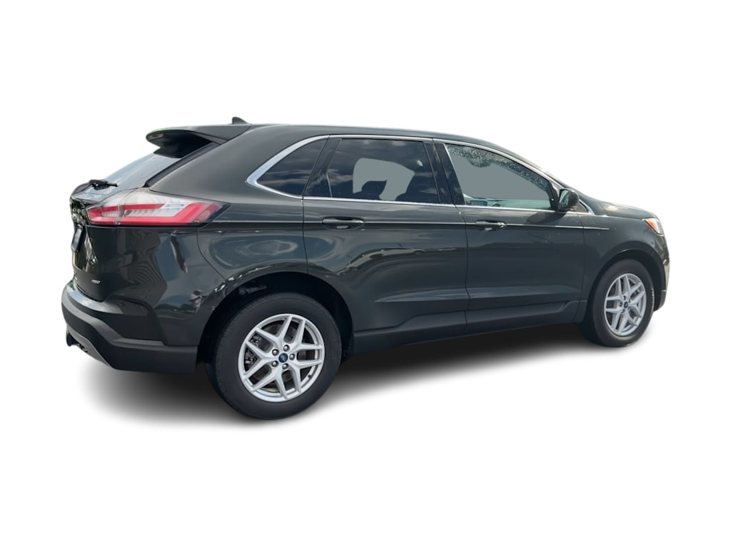 Thumbnail: 2022 Ford Edge - 23