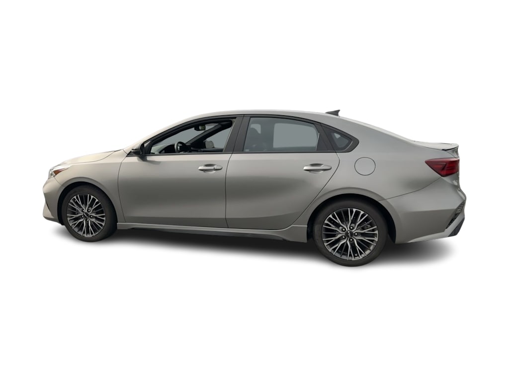Thumbnail: 2023 Kia Forte - 21
