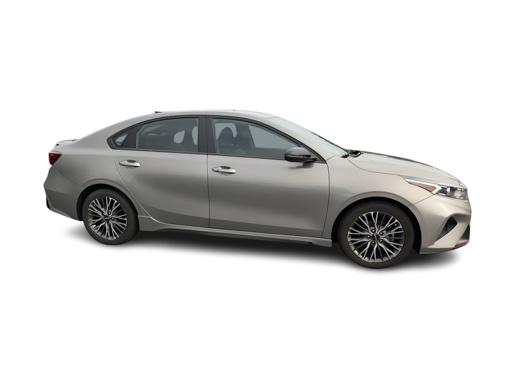 Thumbnail: 2023 Kia Forte - 24