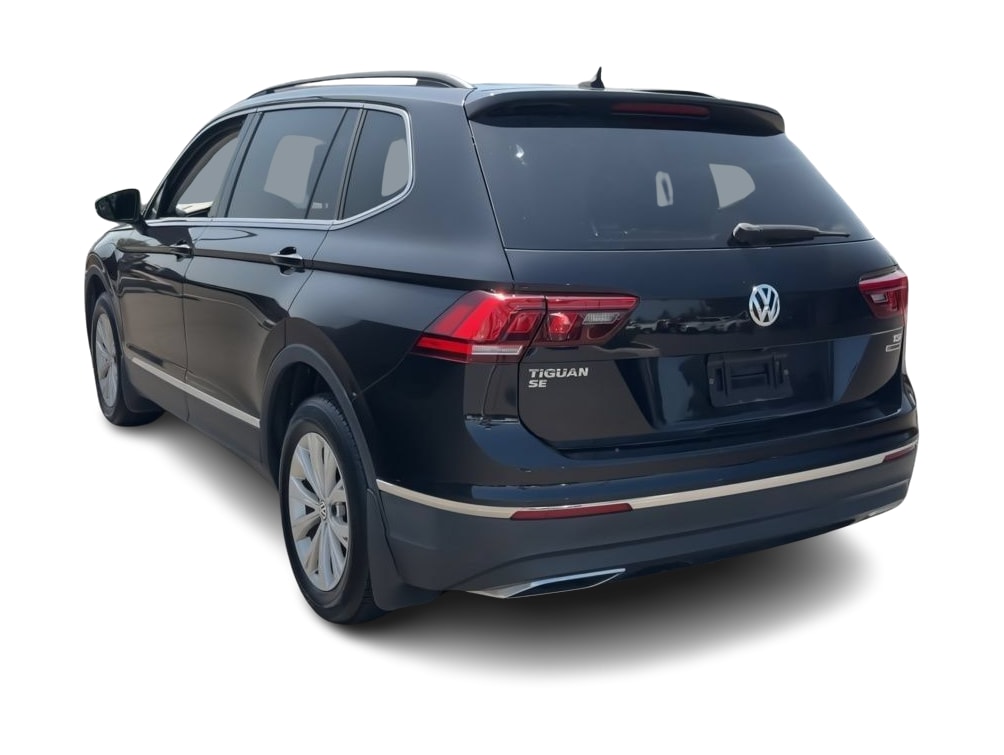 Thumbnail: 2018 Volkswagen Tiguan - 4
