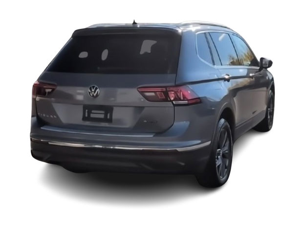 Thumbnail: 2022 Volkswagen Tiguan - 23