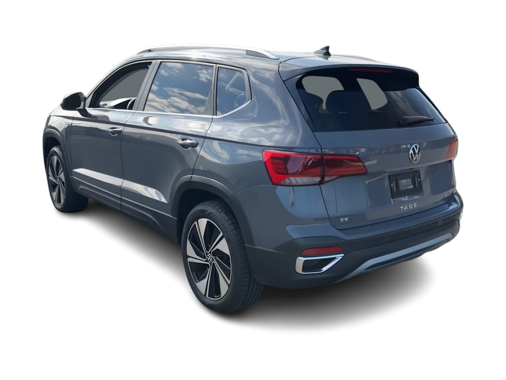 Thumbnail: 2023 Volkswagen Taos - 4
