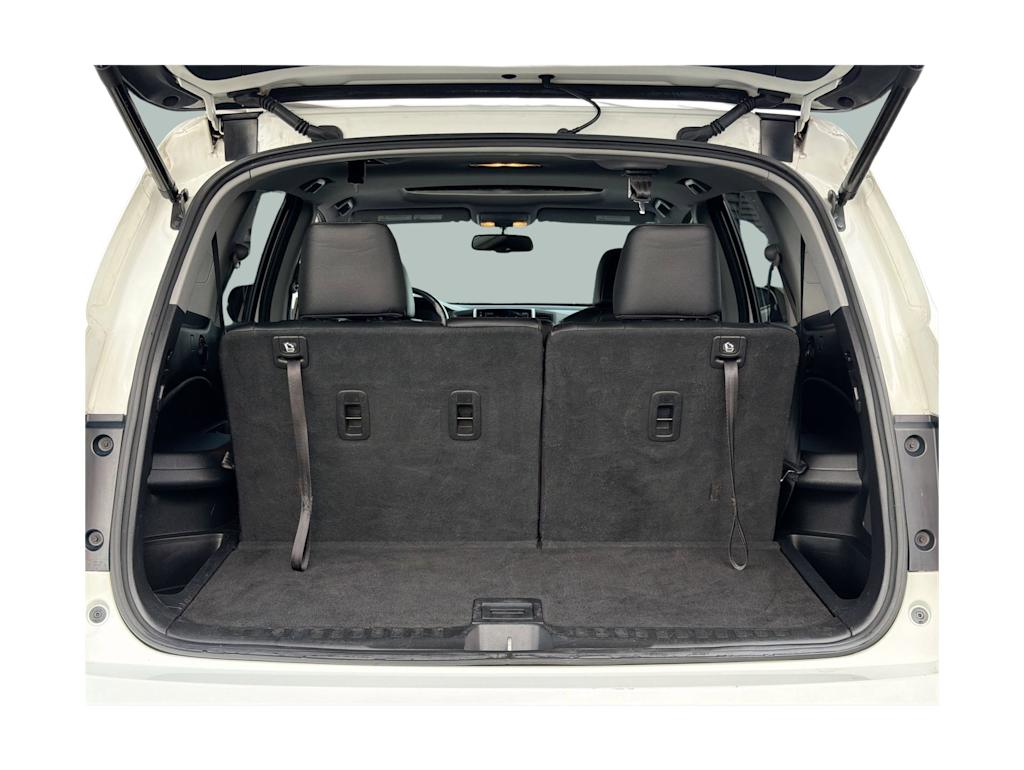 Thumbnail: 2018 Honda Pilot - 17