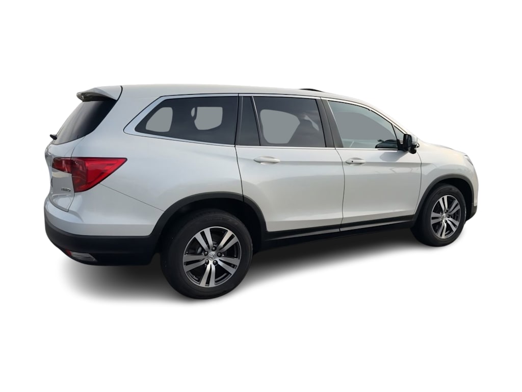 Thumbnail: 2018 Honda Pilot - 23