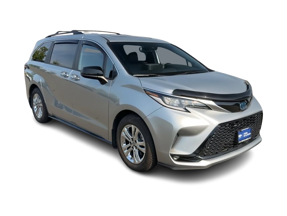 Thumbnail: 2022 Toyota Sienna - 20