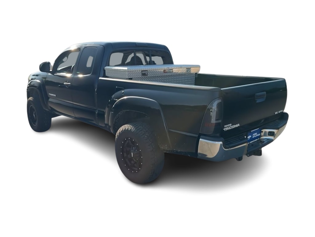 Thumbnail: 2012 Toyota Tacoma - 19