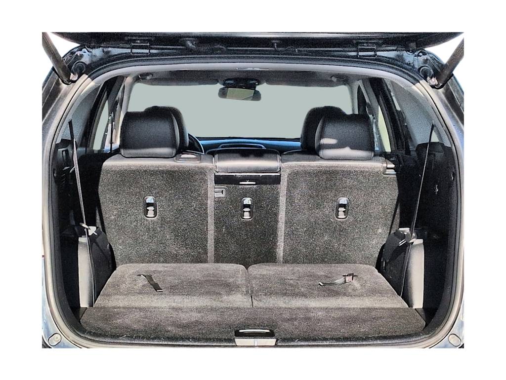 Thumbnail: 2019 Kia Sorento - 16