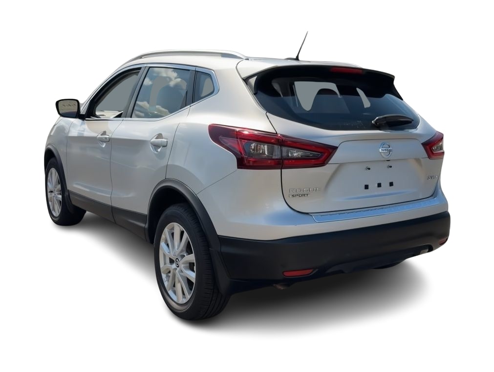 Thumbnail: 2022 Nissan Rogue Sport - 3