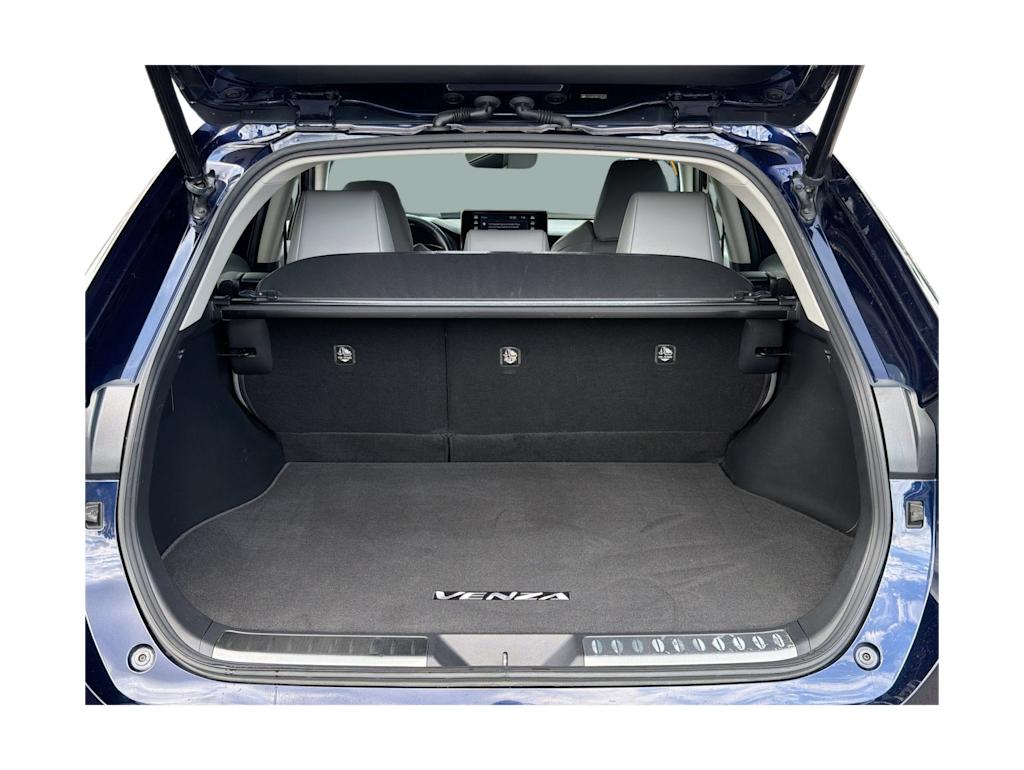 Thumbnail: 2021 Toyota Venza - 18