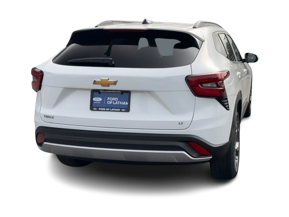 Thumbnail: 2024 Chevrolet Trax - 22