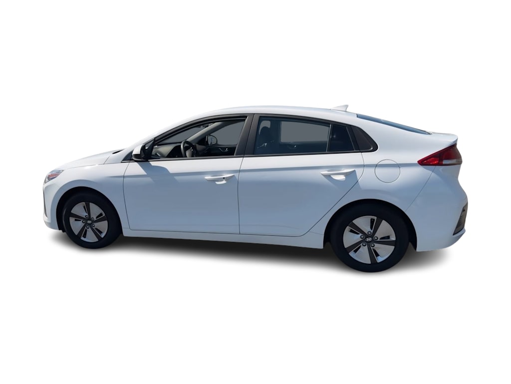 Thumbnail: 2021 Hyundai Ioniq - 21