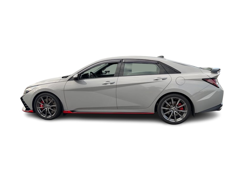 Thumbnail: 2022 Hyundai Elantra - 22